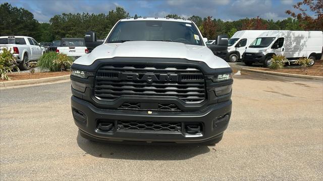 2025 RAM Ram 3500 RAM 3500 TRADESMAN CREW CAB 4X4 8 BOX