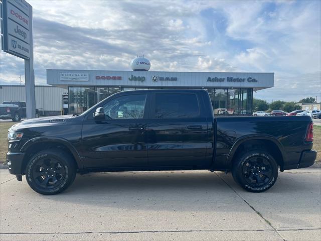 2025 RAM Ram 1500 RAM 1500 BIG HORN CREW CAB 4X4 57 BOX