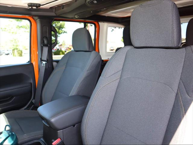 2025 Jeep Wrangler 4-Door Willys 4x4