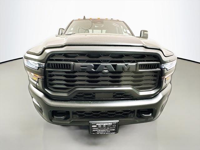 2025 RAM Ram 2500 RAM 2500 TRADESMAN CREW CAB 4X4 64 BOX