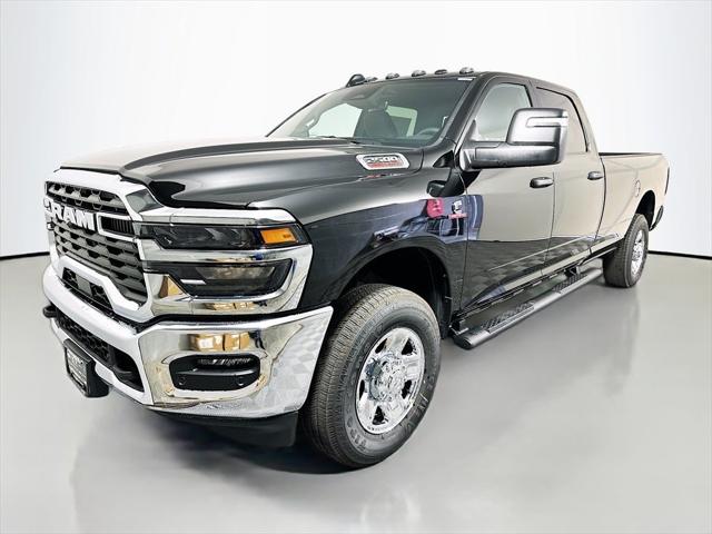 2025 RAM Ram 2500 RAM 2500 TRADESMAN CREW CAB 4X4 8 BOX
