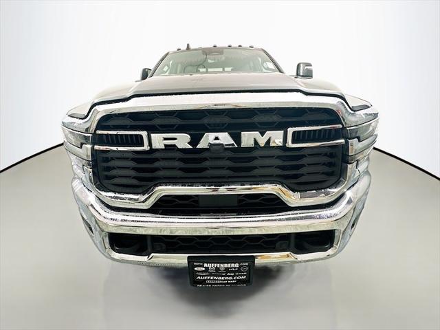 2025 RAM Ram 2500 RAM 2500 TRADESMAN CREW CAB 4X4 8 BOX