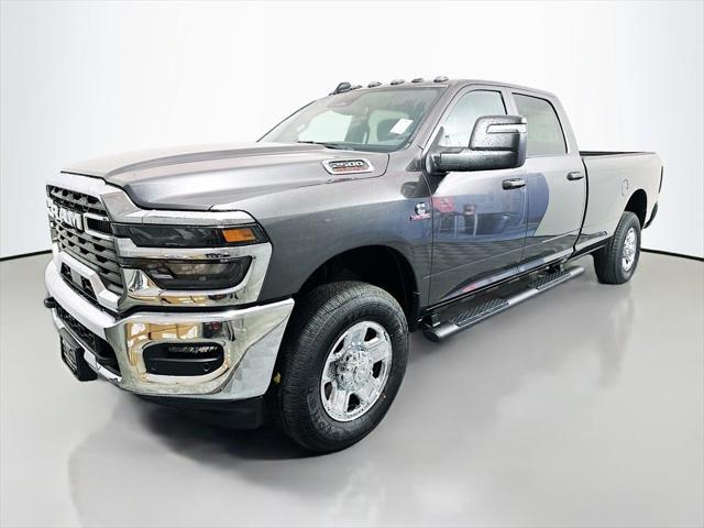 2025 RAM Ram 2500 RAM 2500 TRADESMAN CREW CAB 4X4 8 BOX