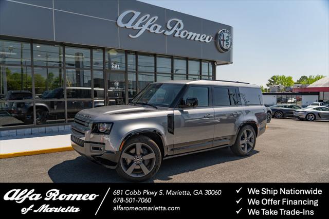 2024 Land Rover Defender 130 P400 Outbound
