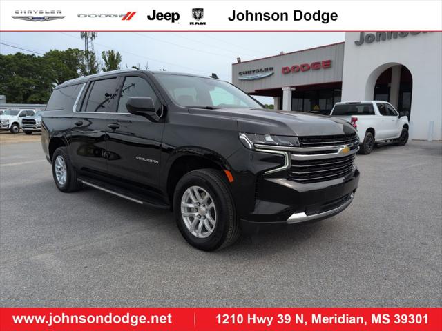 2023 Chevrolet Suburban 2WD LT