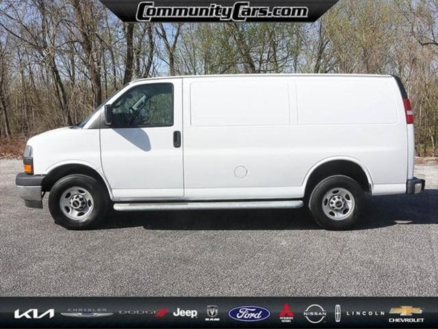 2022 GMC Savana Cargo RWD 2500 Regular Wheelbase Work Van
