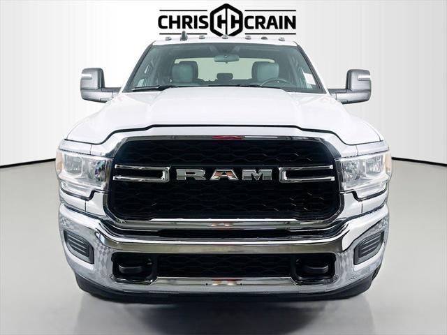 2024 RAM Ram 3500 Chassis Cab RAM 3500 TRADESMAN CREW CAB CHASSIS 4X4 60 CA