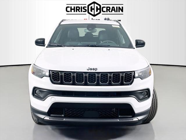 2025 Jeep Compass COMPASS LATITUDE 4X4