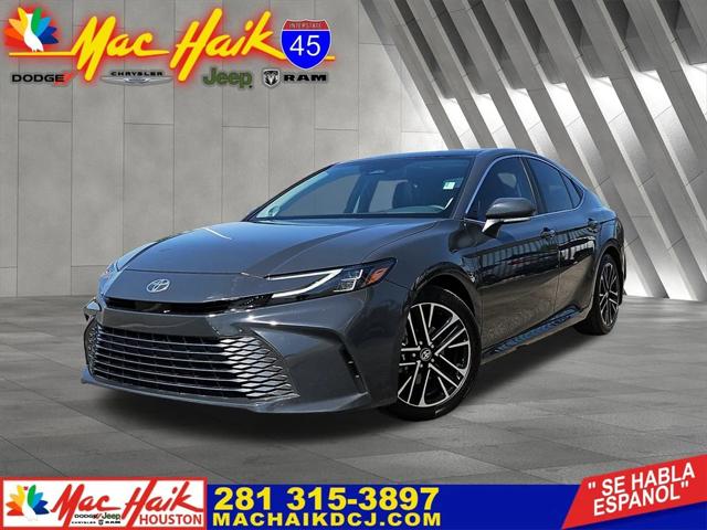 2025 Toyota Camry XLE