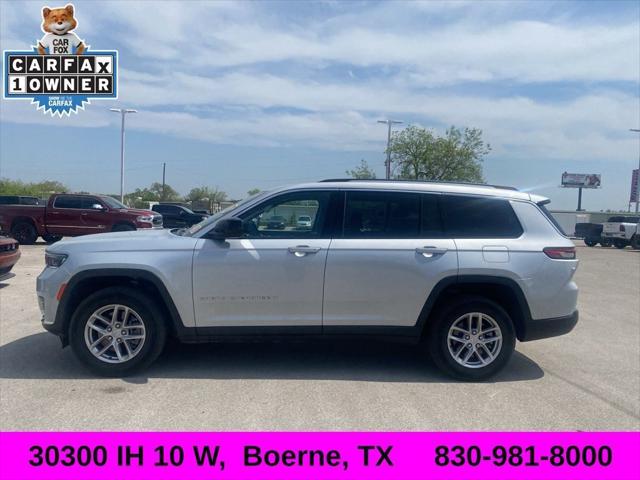 2022 Jeep Grand Cherokee L Laredo 4x4