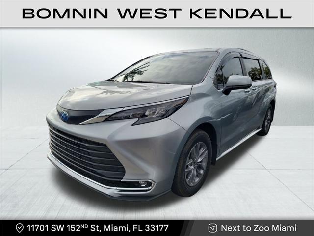 2024 Toyota Sienna XLE