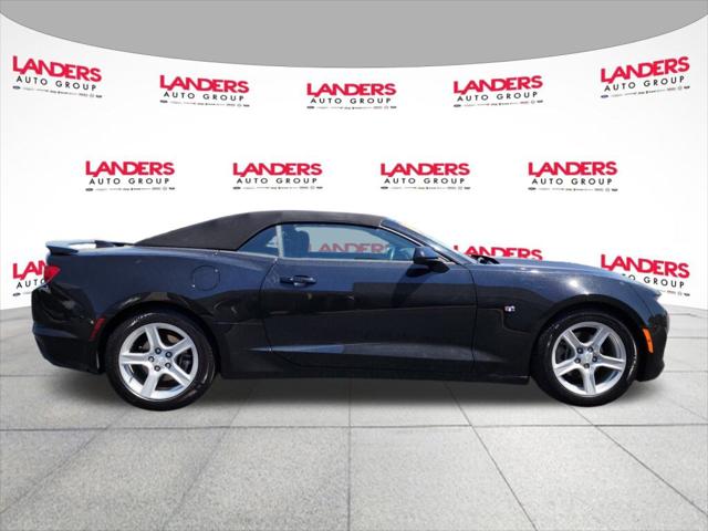 2023 Chevrolet Camaro RWD Convertible 1LT