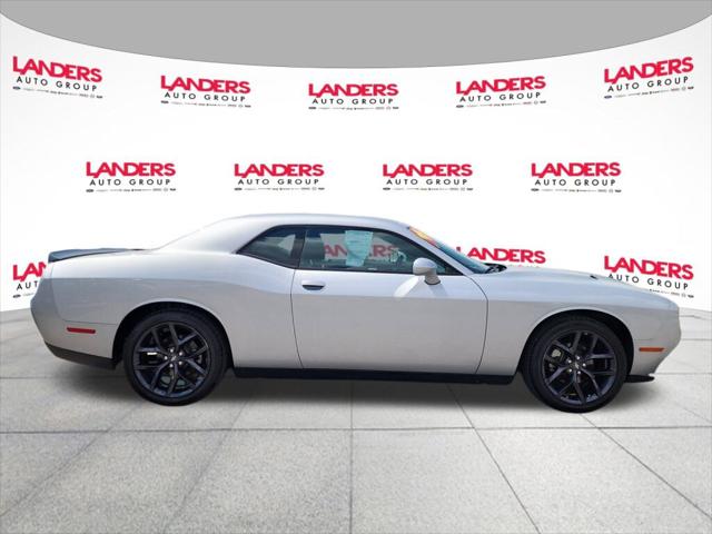 2022 Dodge Challenger SXT