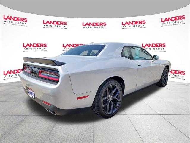 2022 Dodge Challenger SXT