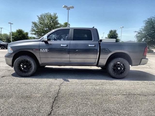 2017 RAM 1500 Lone Star Silver Crew Cab 4x4 57 Box