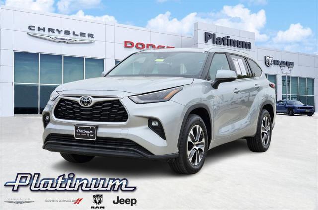 2024 Toyota Highlander XLE