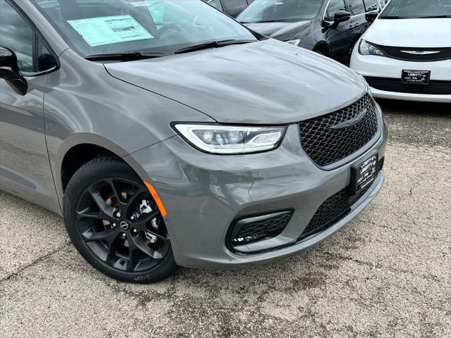 2025 Chrysler Pacifica PACIFICA LIMITED