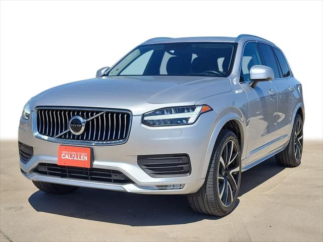 2022 Volvo XC90 T6 Momentum 7 Passenger