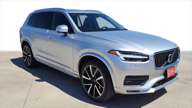 2022 Volvo XC90 T6 Momentum 7 Passenger