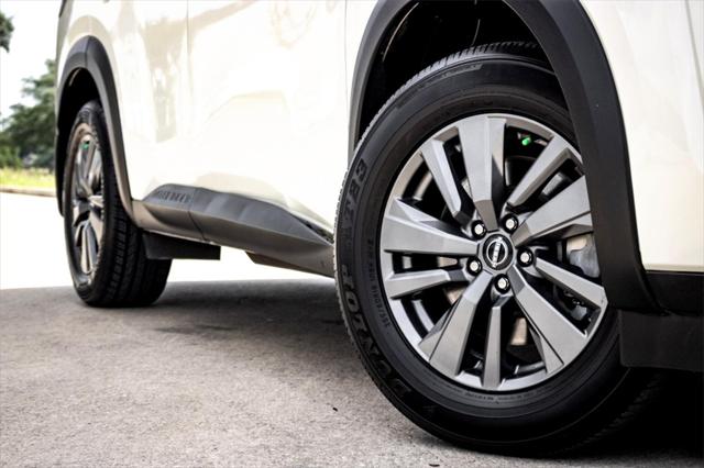 2023 Nissan Pathfinder SV FWD