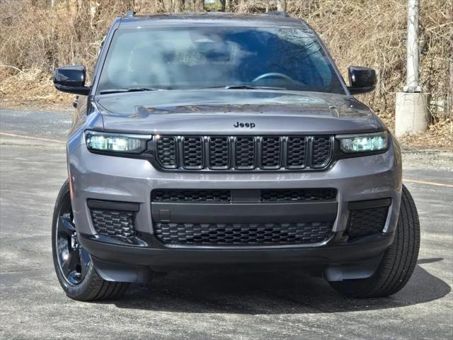 2023 Jeep Grand Cherokee L Altitude 4x4
