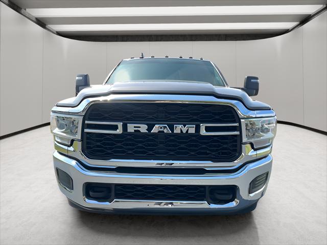 2023 RAM 2500 Tradesman Crew Cab 4x4 64 Box