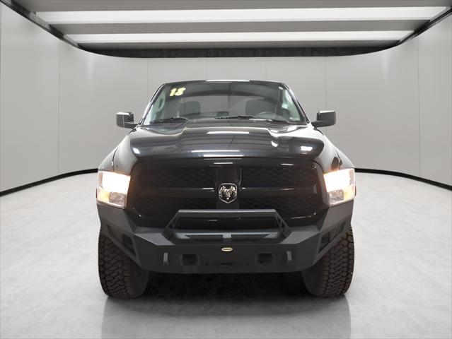 2018 RAM 1500 Express Crew Cab 4x4 57 Box