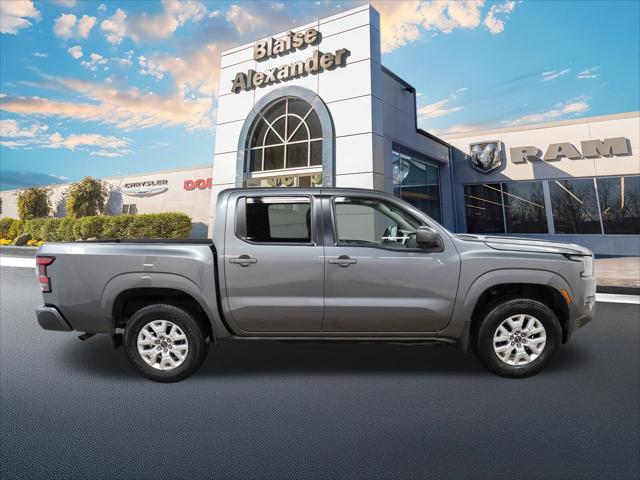 2022 Nissan Frontier Crew Cab SV 4x4