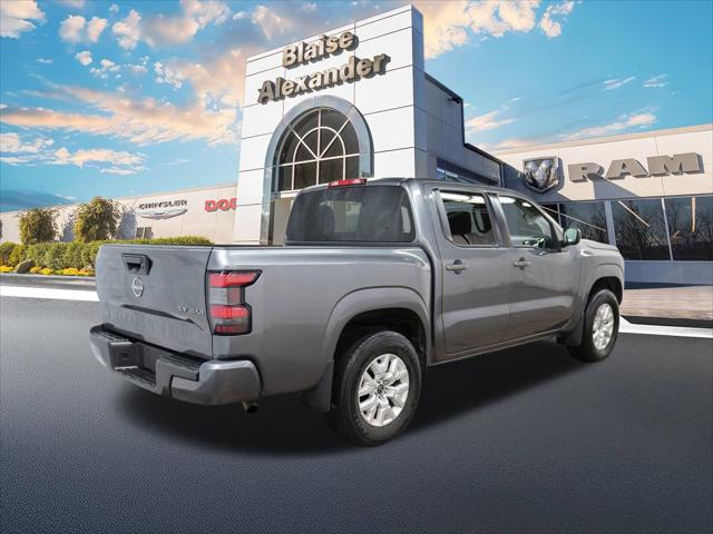 2022 Nissan Frontier Crew Cab SV 4x4