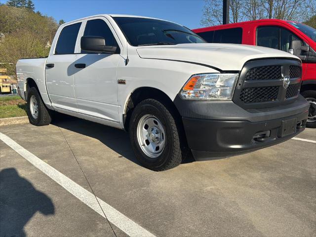 2019 RAM 1500 Classic Tradesman Crew Cab 4x4 57 Box