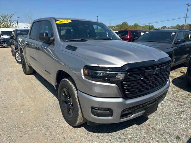 2025 RAM Ram 1500 RAM 1500 TRADESMAN CREW CAB 4X4 57 BOX