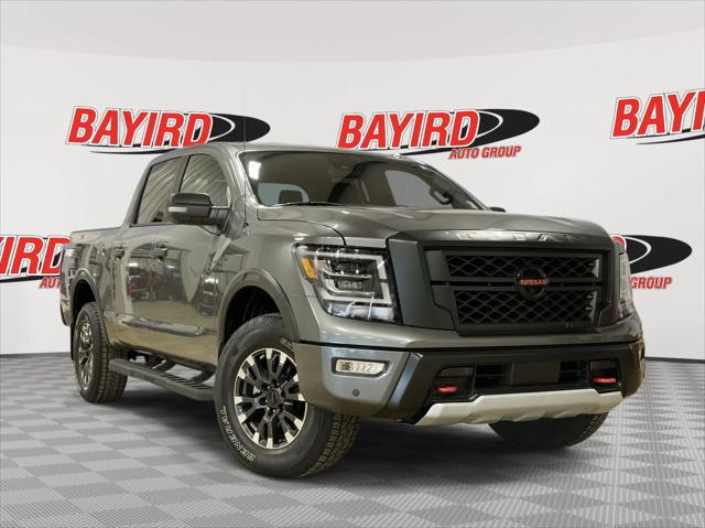 2021 Nissan TITAN Crew Cab PRO-4X 4x4