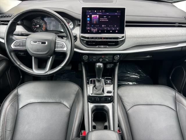 2022 Jeep Compass Latitude Lux 4x4
