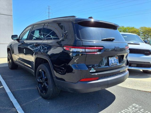 2022 Jeep Grand Cherokee L Altitude 4x4