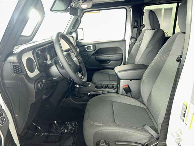 2024 Jeep Gladiator Sport S
