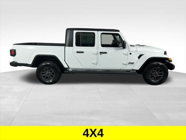 2024 Jeep Gladiator Sport S