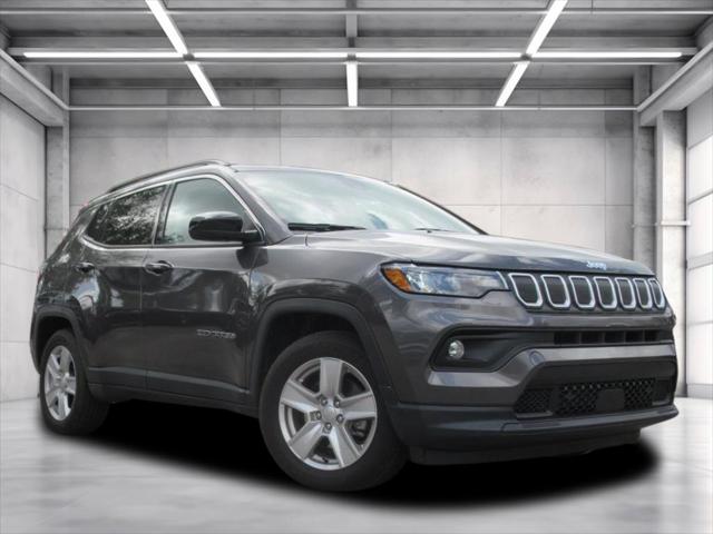 2022 Jeep Compass Latitude FWD