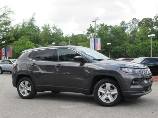 2022 Jeep Compass Latitude FWD