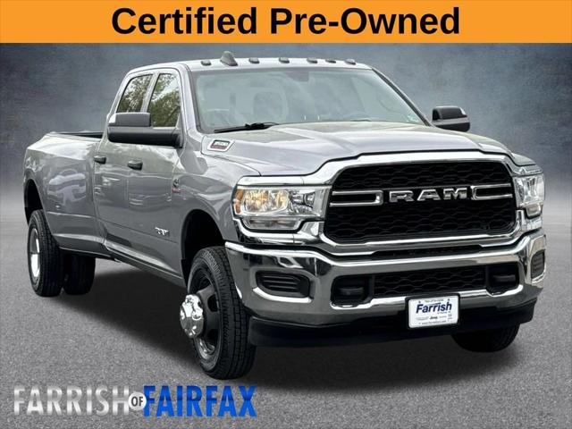 2022 RAM 3500 Tradesman Crew Cab 4x4 8 Box