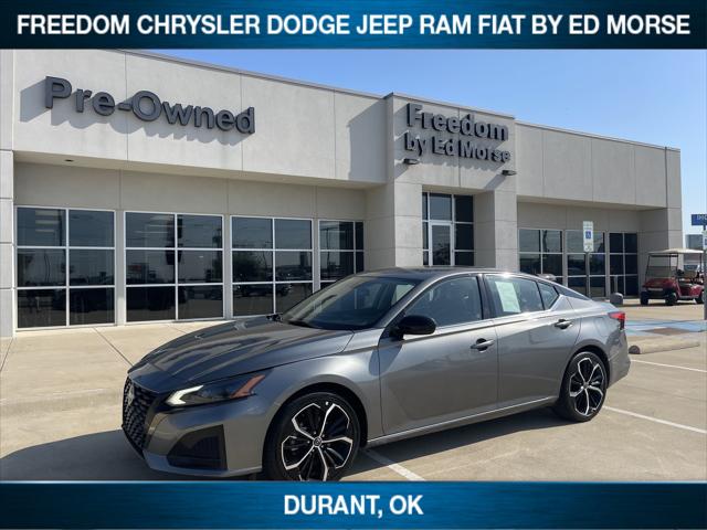 2023 Nissan Altima SR FWD