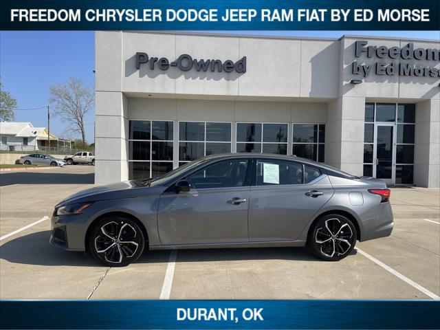 2023 Nissan Altima SR FWD