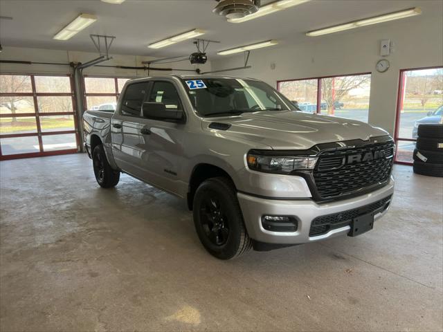 2025 RAM Ram 1500 RAM 1500 TRADESMAN CREW CAB 4X4 57 BOX