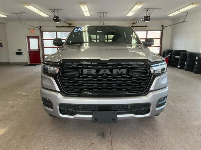 2025 RAM Ram 1500 RAM 1500 TRADESMAN CREW CAB 4X4 57 BOX