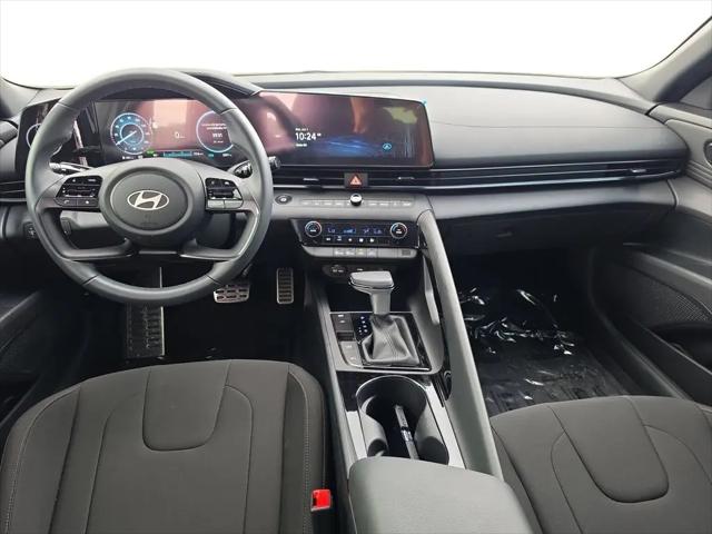 2025 Hyundai Elantra Hybrid SEL Sport