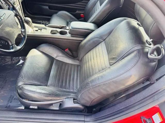 2003 Ford Thunderbird Base