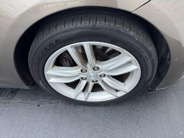 2015 Tesla Model S 85D