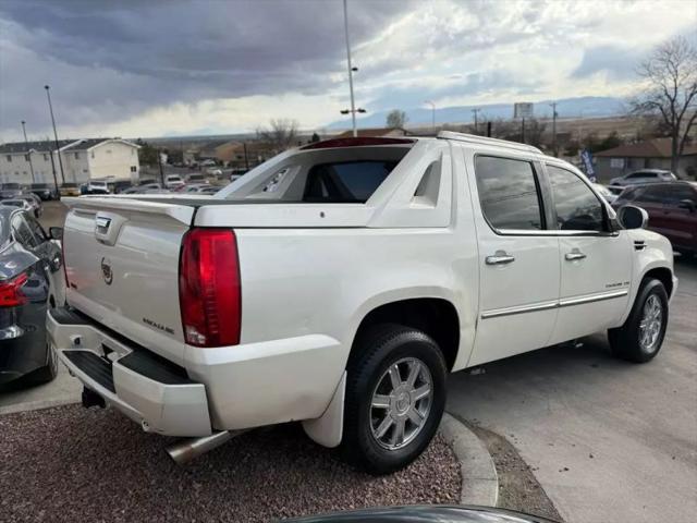 2011 Cadillac Escalade EXT Premium