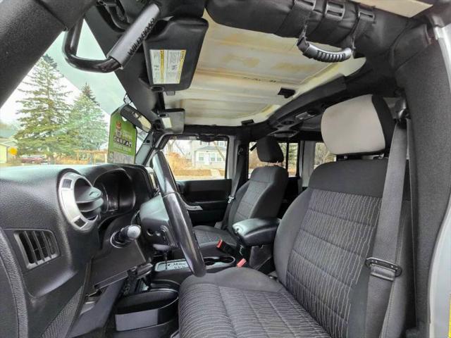 2012 Jeep Wrangler Unlimited Sahara