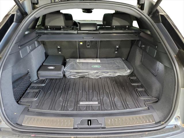 2026 Land Rover Range Rover Velar P400 Dynamic SE