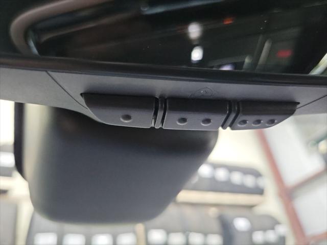2026 Land Rover Range Rover Velar P400 Dynamic SE